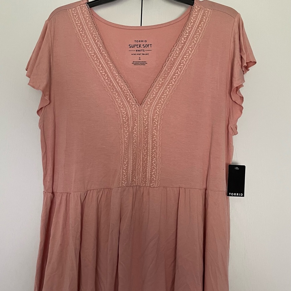 Torrid Super Soft babydoll top in Blush; size 1
